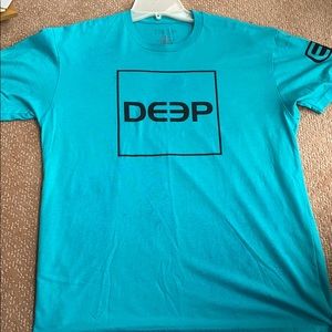 DEEP Men’s Med. Aqua Tee